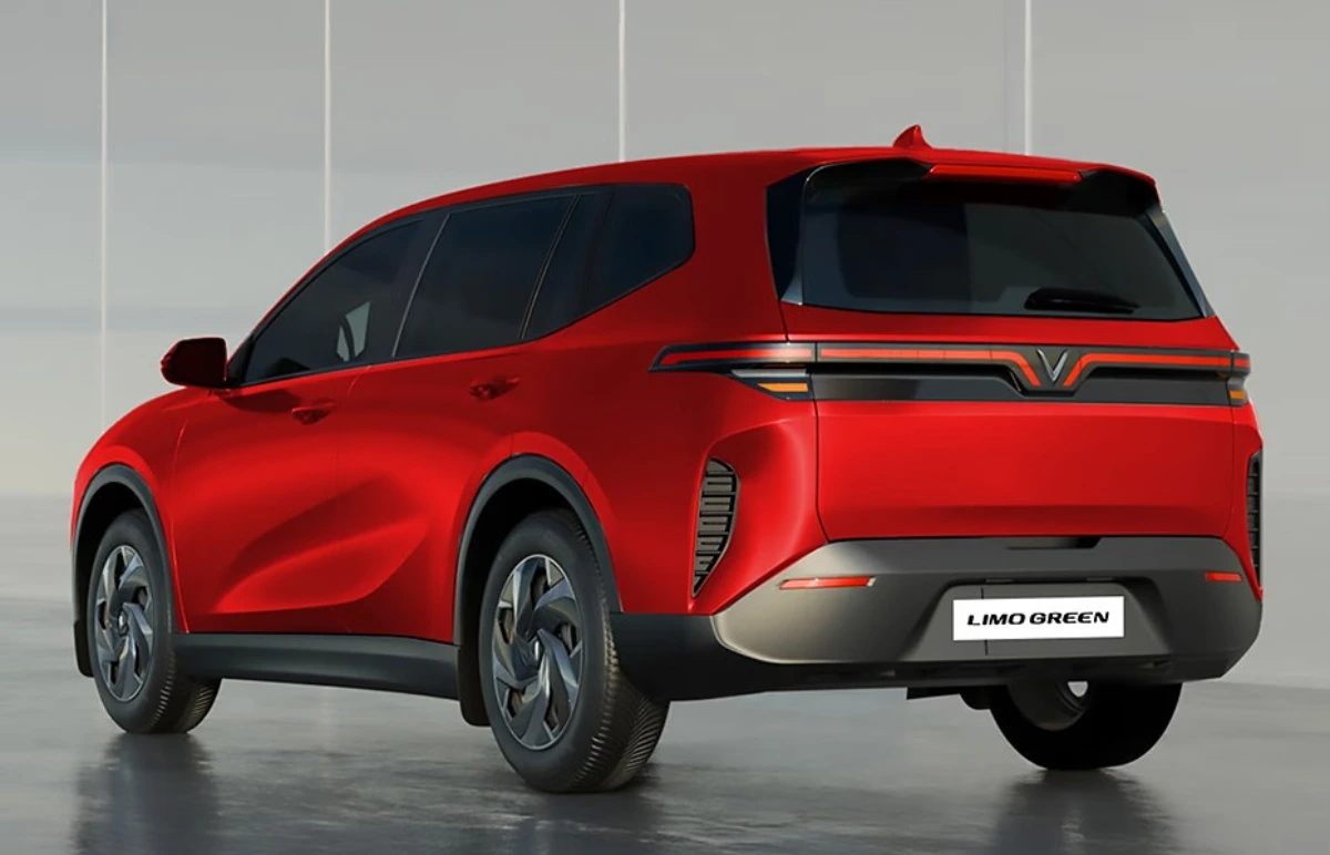 VinFast Limo Green price in India